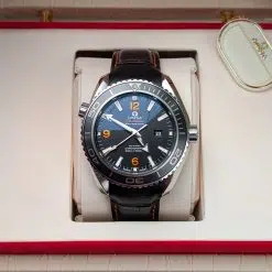 Alternative view of Omega 232.33.38.20.01.002 Seamaster Planet Ocean 600M 37.5mm Watch