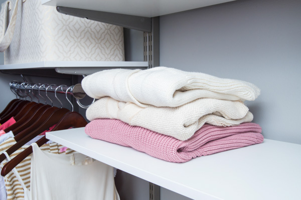 Organized-Living-White-freedomRail-closet